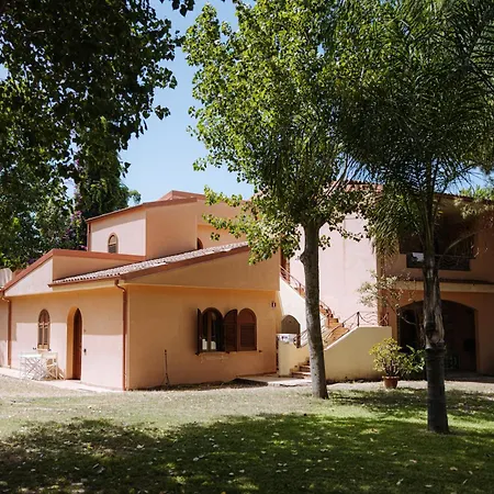 Solemare Club Village אתר נופש