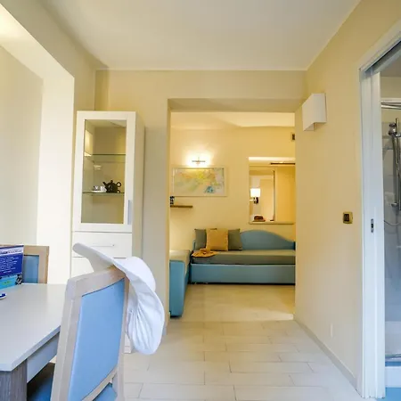리조트 Solemare Club Village 카포바티카노