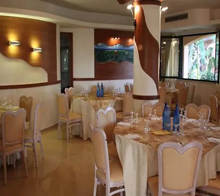 Solemare Club Village אתר נופש
