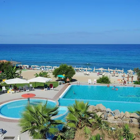 Solemare Club Village 카포바티카노